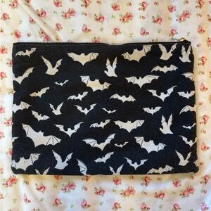 Black and White Bat Pattern Bag